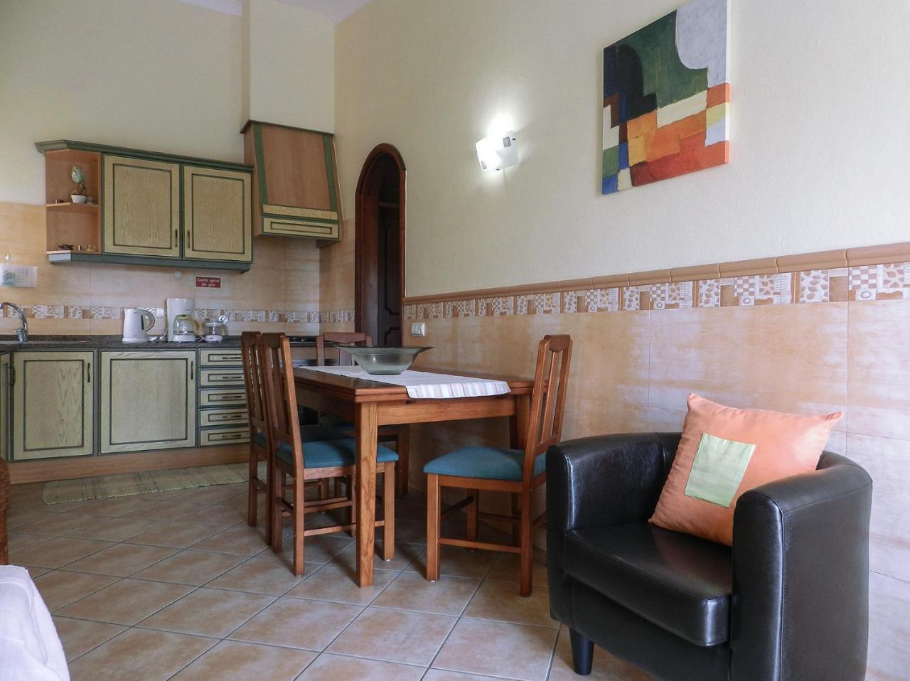 Residencia Julio Hotel Sagres Bagian luar foto