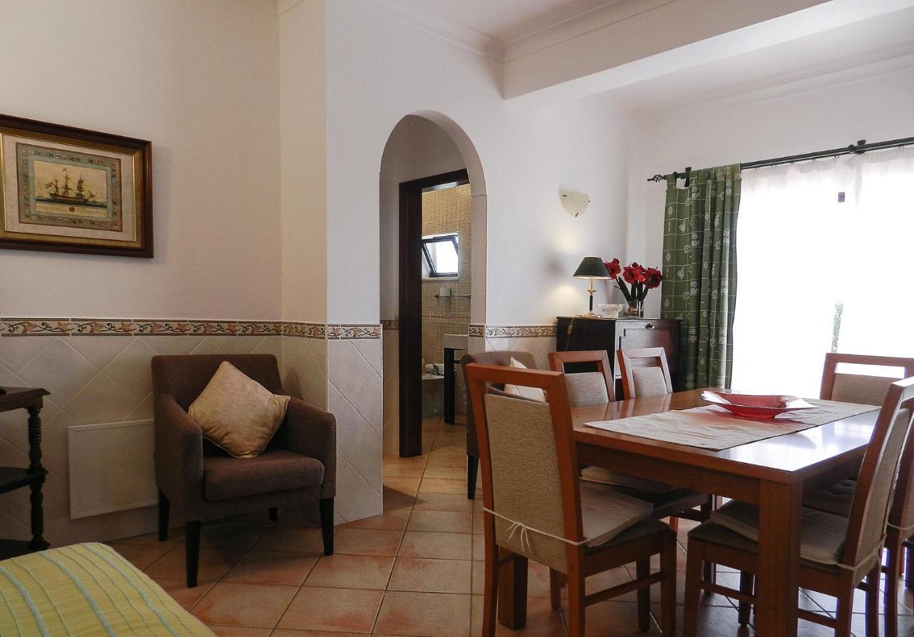 Residencia Julio Hotel Sagres Bagian luar foto
